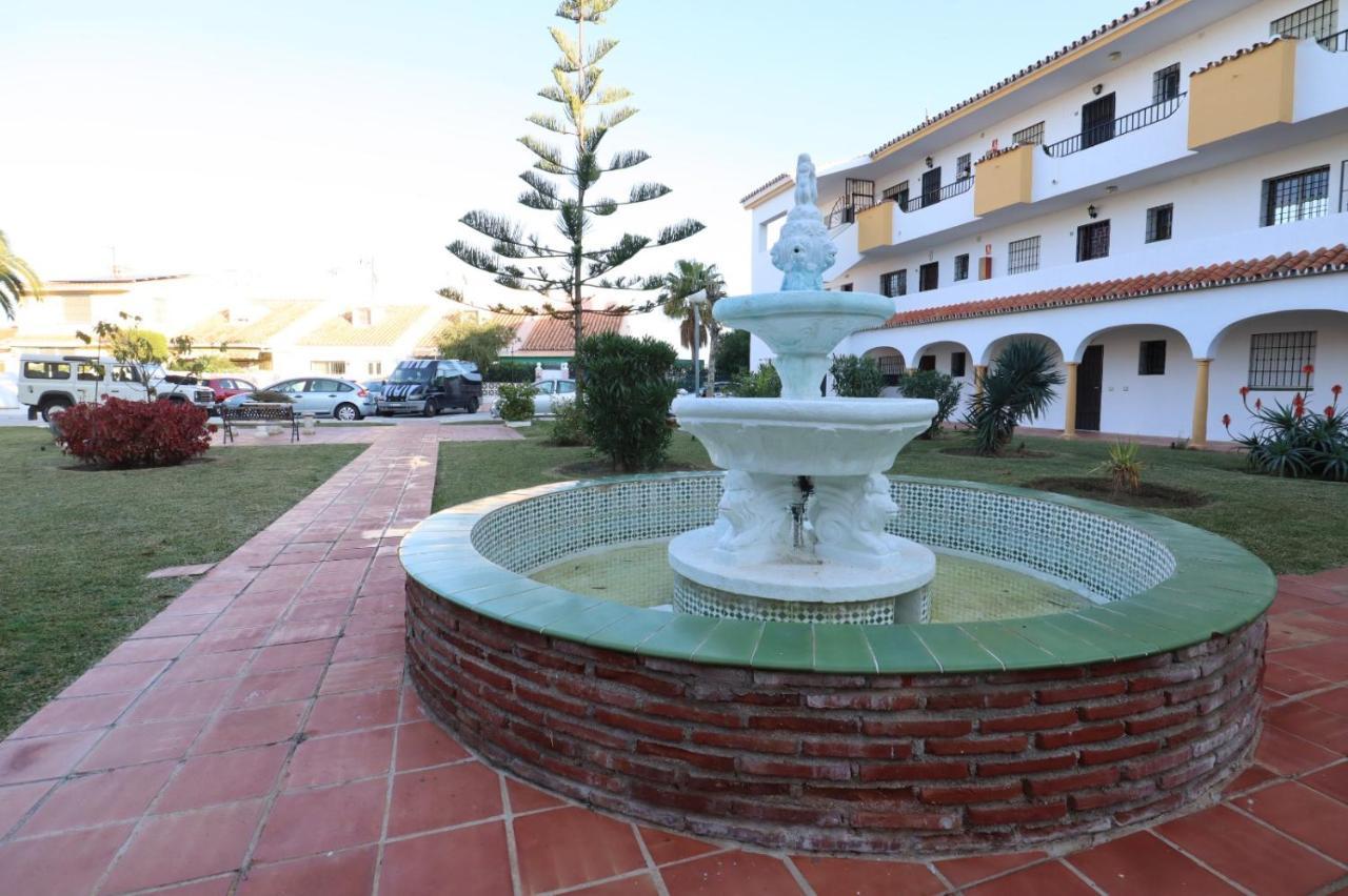 Kion Beach Appartment Mijas-Costa Malaga Bagian luar foto